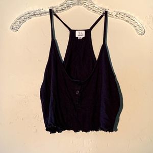 Nue garage black basic cropped tank top with a ruffled bottom size small